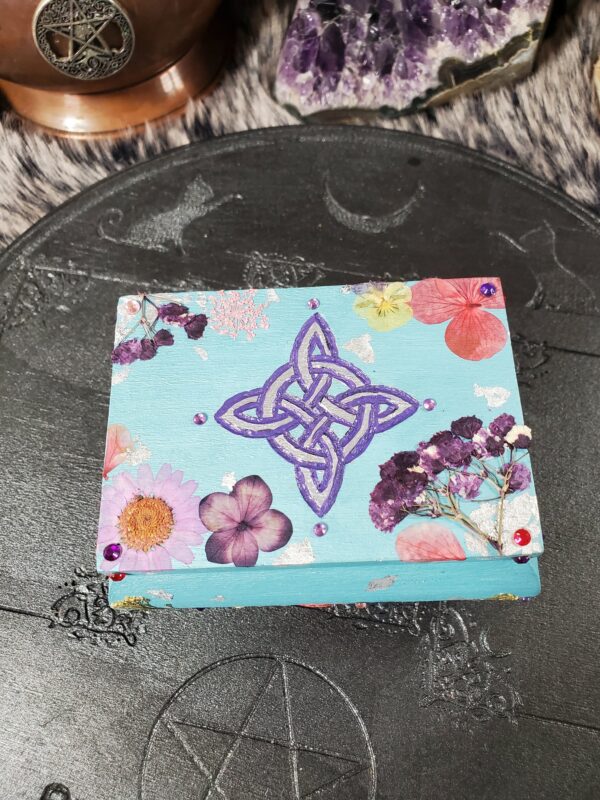 Petite boite fleuri wicca – Image 6