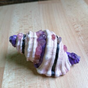 Coquillage en Améthyste et quartz rose fraise