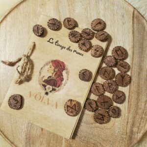 Jeu de runes bois + livret