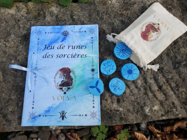 Runes des sorcières bleu ciel