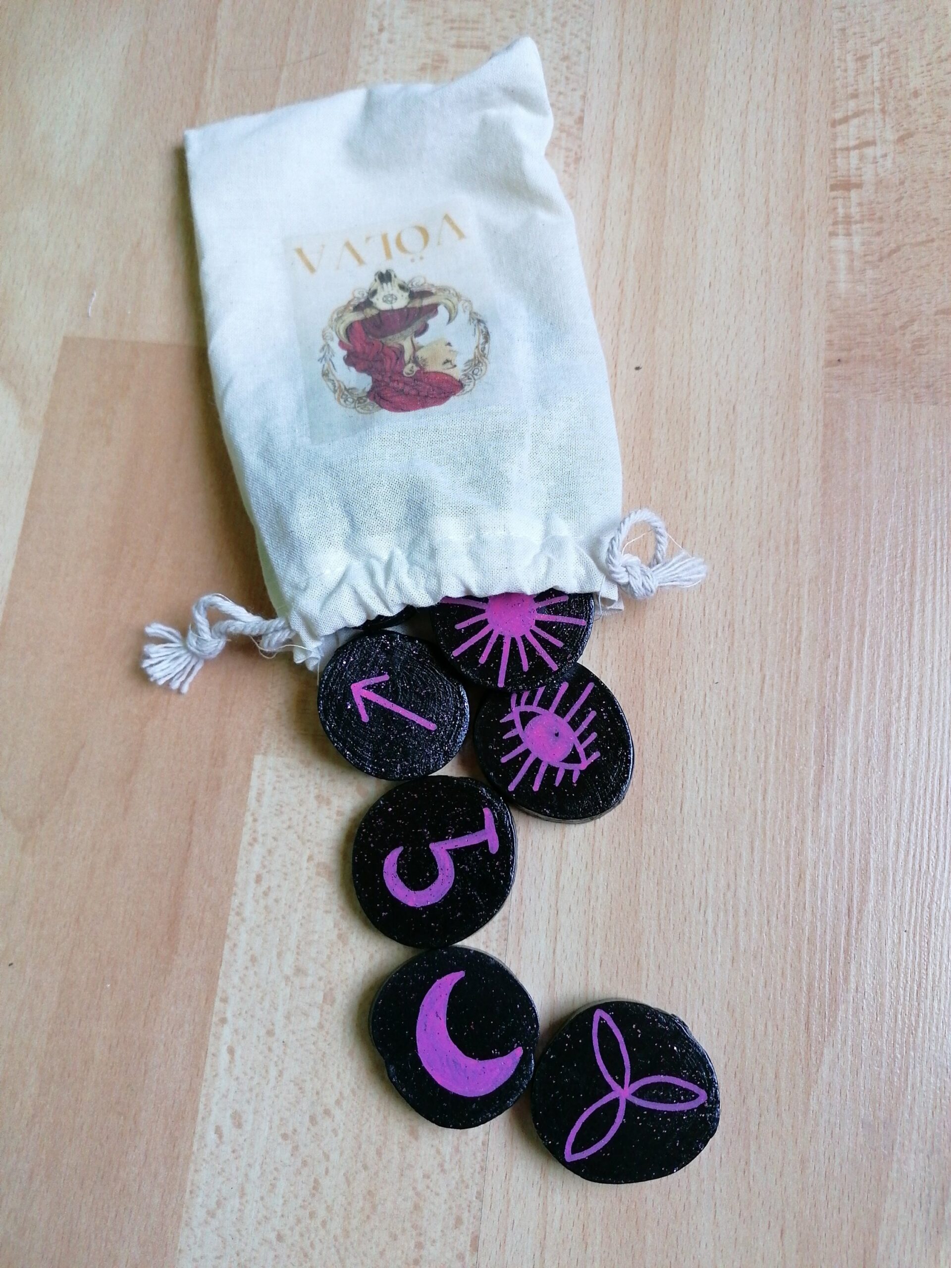 Runes des sorcières noire et rose – Image 2