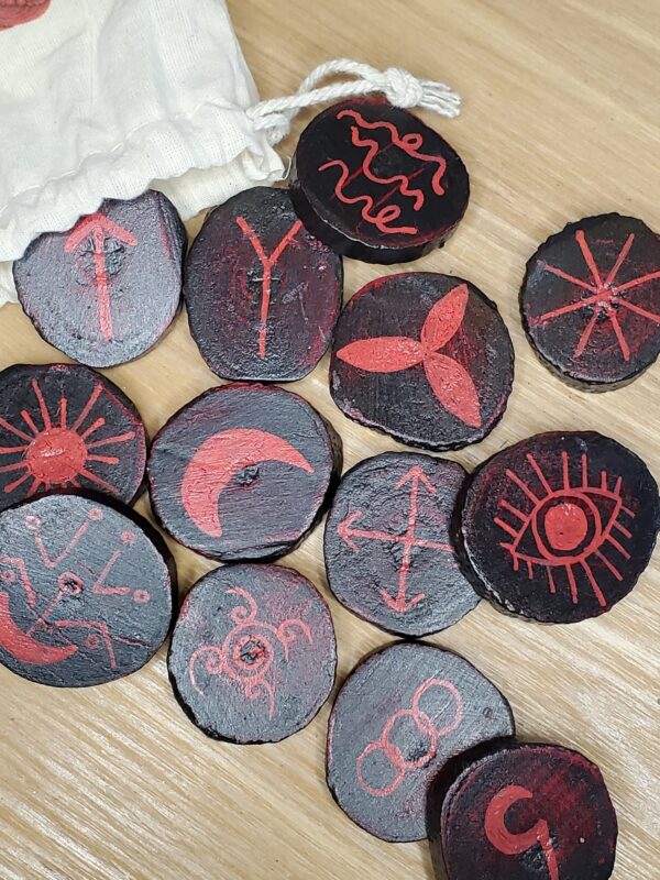 Jeu de runes des sorcières noires et rouges – Image 3