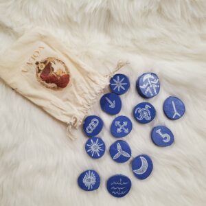 Jeu de runes des sorcières teinte bleuet