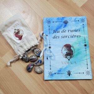 Jeu de runes des sorcières en galets