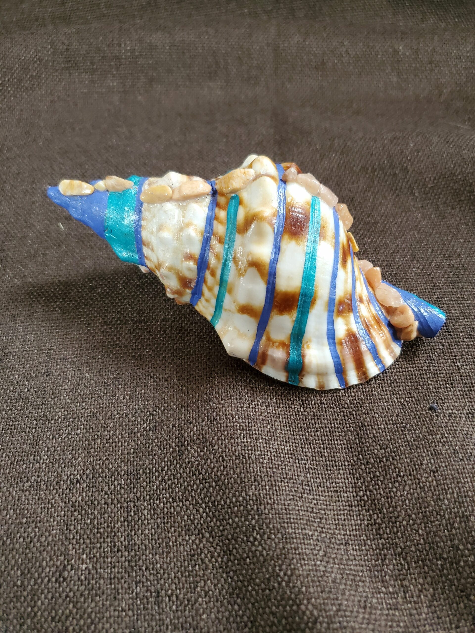 Coquillage en Jaspe jaune