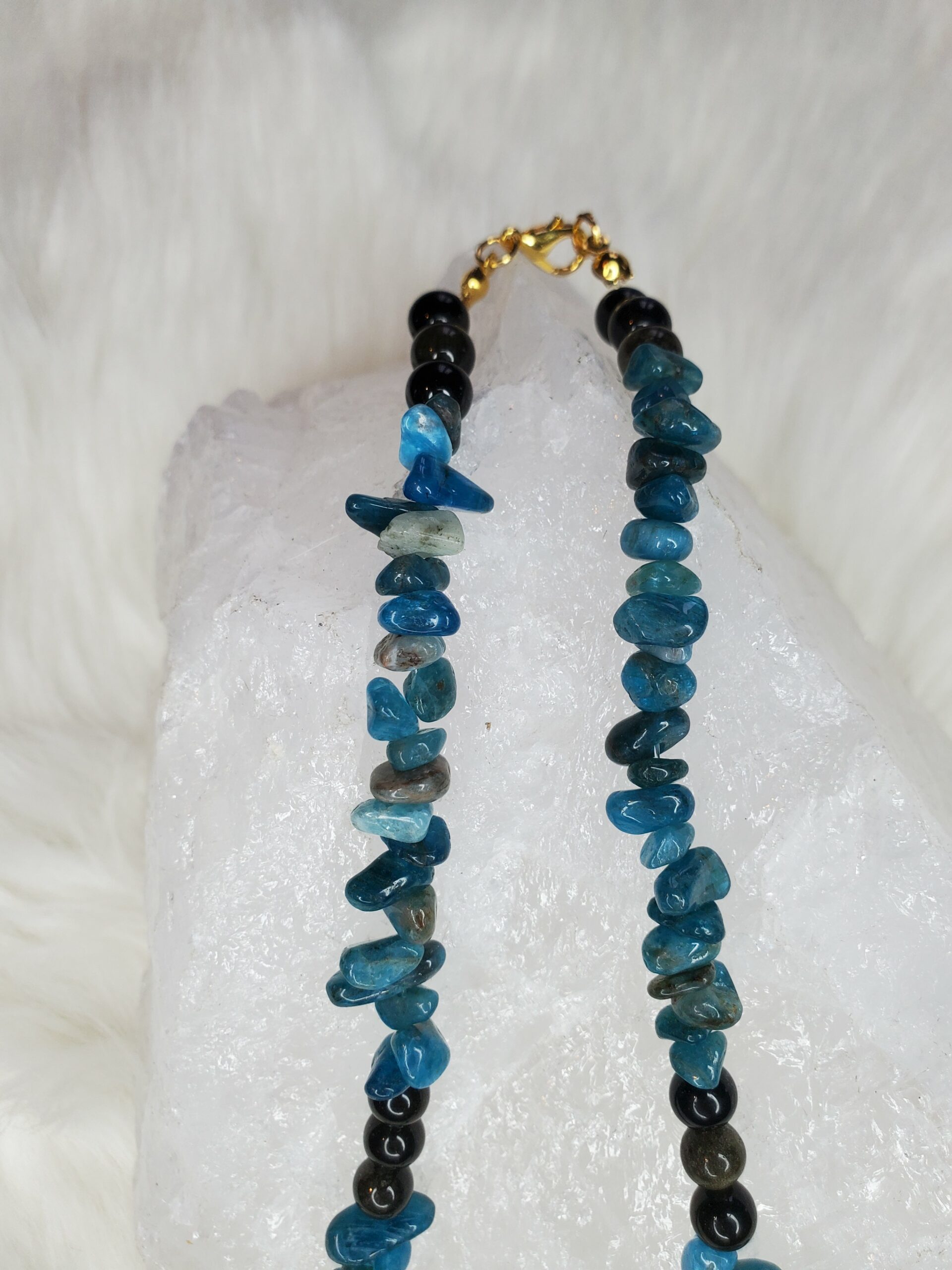 Collier en Apatite et Tourmaline noire – Image 4