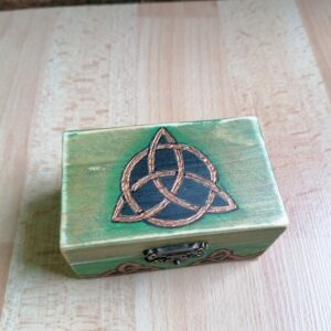 Petite boite Triquetra